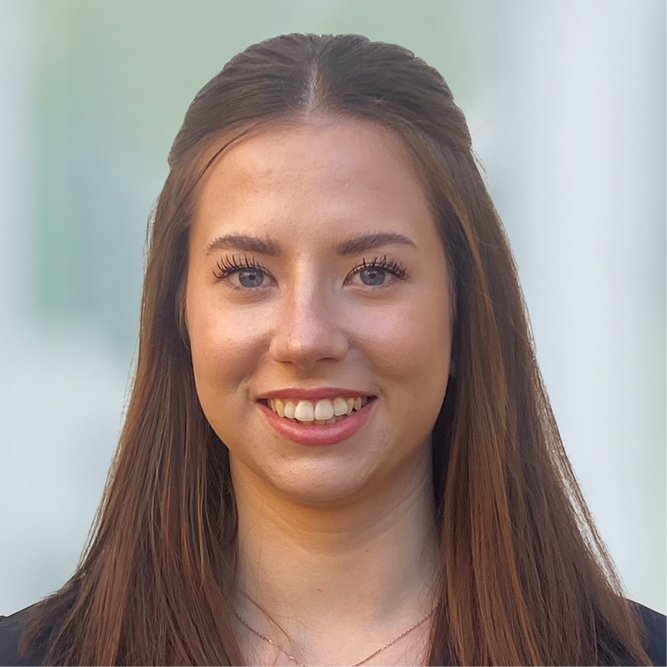 Porträt von Sophie Lehnert, stellvertretende Pflegedienstleitung in der Augustinum Klinik München