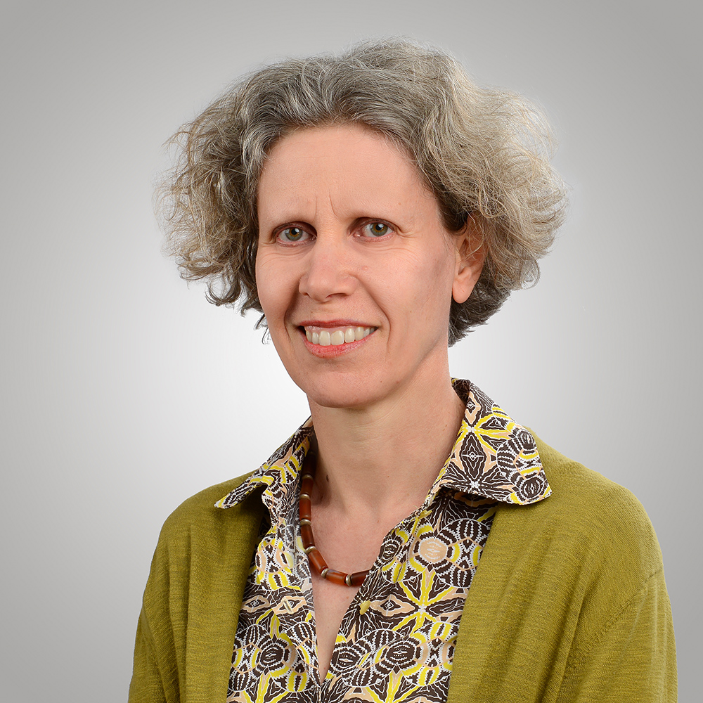 Judith Klar, Einzugsbegleitung Porträtaufnahme von Judith Klar