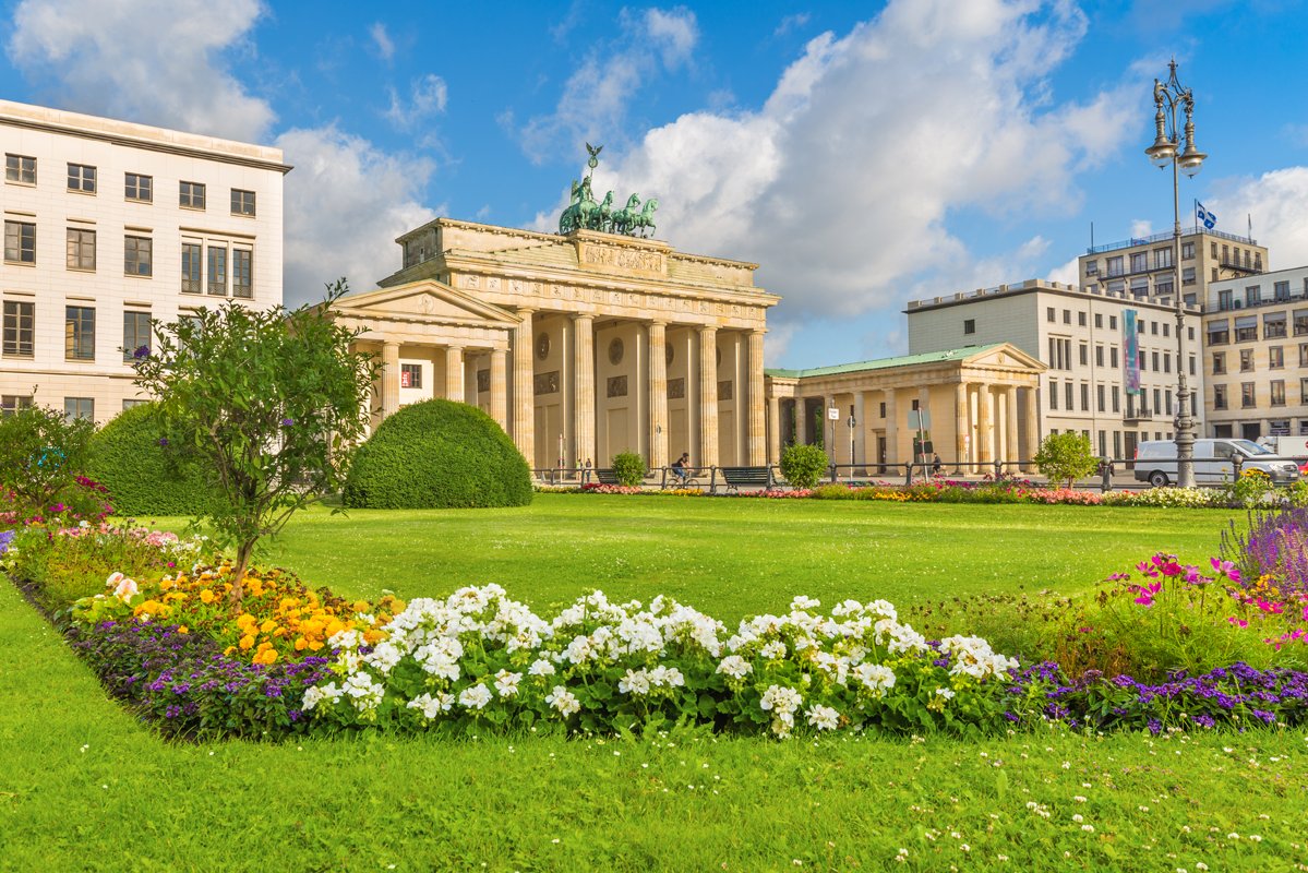 Alles, was Berlin zu bieten hat, liegt zum Greifen nah. Alles, was Berlin zu bieten hat, liegt zum Greifen nah.