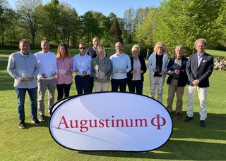 Die Golf-Saison ist eröffnet! Die Golf-Saison ist eröffnet!