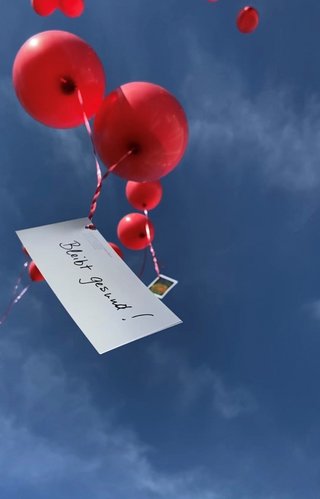 Gute Wünsche fliegen lassen Gute Wünsche fliegen lassen