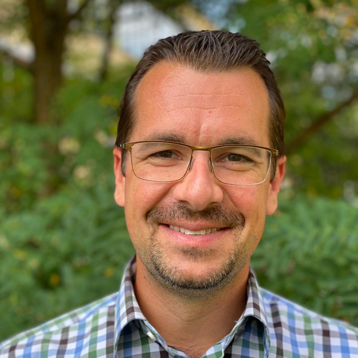 Tim Tengler Tim Tengler 2. Konrektor der Otto-Steiner-Schule