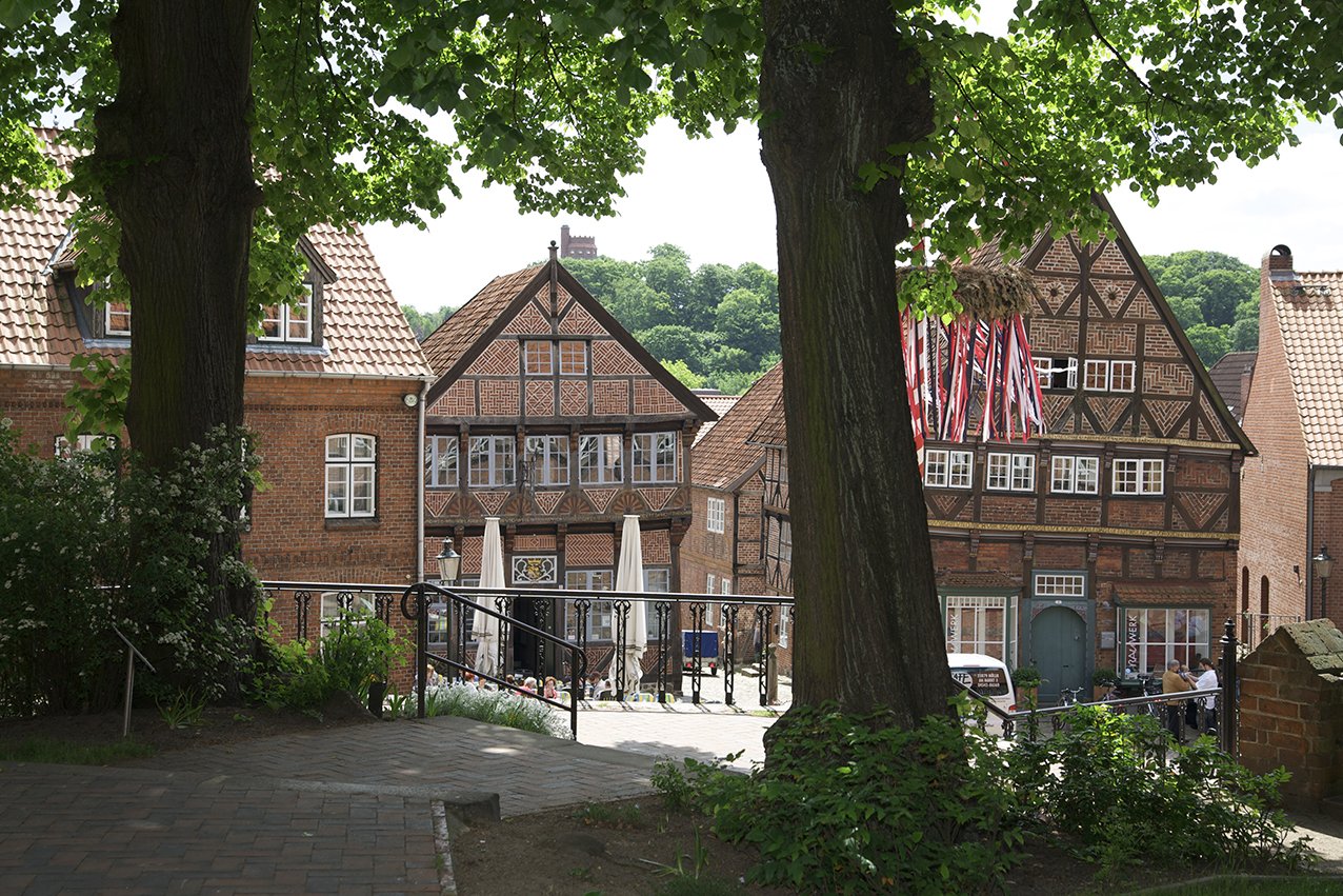 In der Innenstadt lassen sich alle wichtigen Einkäufe erledigen, danach laden Cafés und Restaurants zur Einkehr ein. 