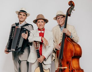 Trio „Les For me-dables“ Trio „Les For me-dables“