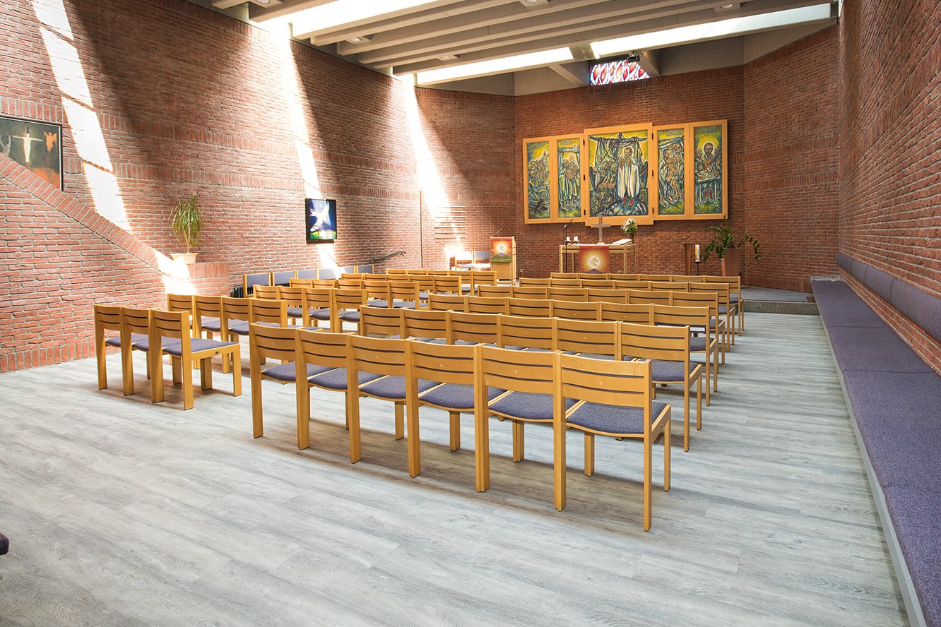 In der Kapelle des Augustinum Heidelberg finden regelmäßig Gottesdienste statt. In der Kapelle des Augustinum Heidelberg finden regelmäßig Gottesdienste statt.