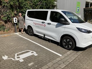 Mehr als neue Technik: Ein E-Bus, der verbindet