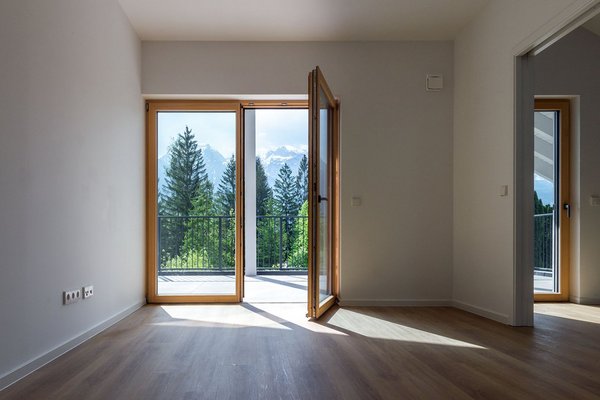 Augustinum Berchtesgadener Land Hausführung Innenraum einer Wohnung des Augustinum Berchtesgadener Land