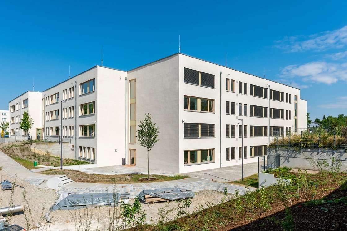 Das Gebäude der Augustinum Tagesstätte Rainfarnstraße München