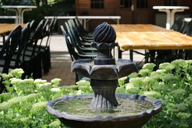 Brunnen im Park des Augustinum Kassel