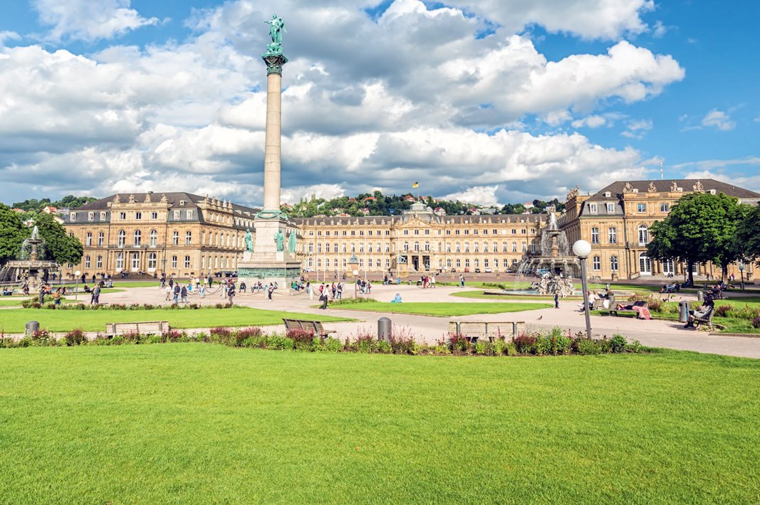 Historisches Wahrzeichen Stuttgarts ist das Neue Schloss – einstige Residenz der württembergischen Herzöge und Könige.