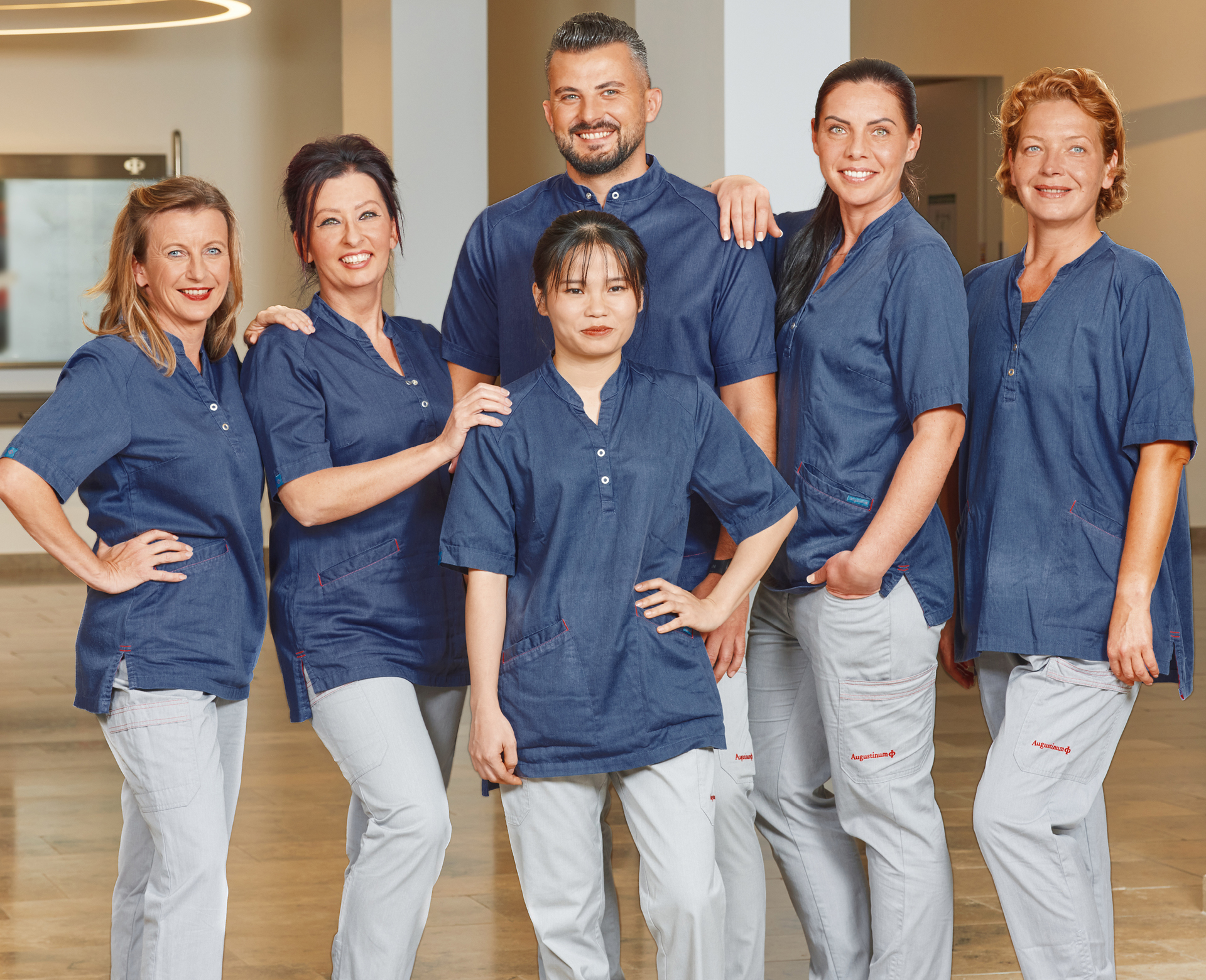 Augustinum Gruppe Mitarbeiter*innen des Augustinums